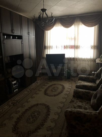 4-к. квартира, 74 м², 5/5 эт.