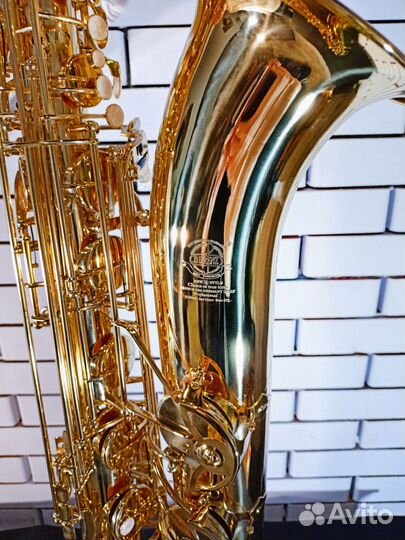 Саксофон баритон полупроф. D.Krenz 971 Gold