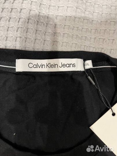 Calvin klein футболка