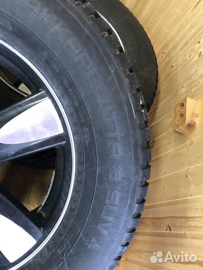 Колеса Nokian Hakkapeliitta 8 SUV 285/60 R18 116T