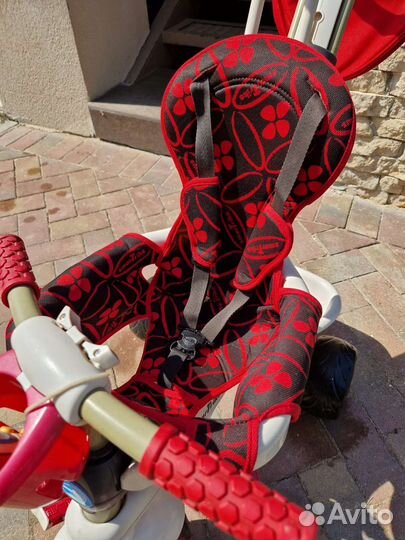 Трехколесная коляска smart trike