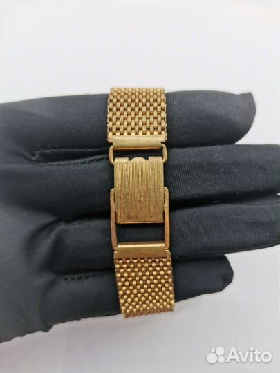 Часы наручные Заря 30 камней AU10