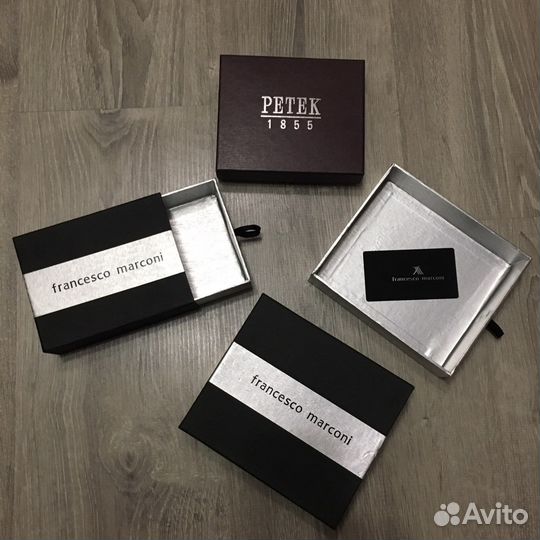 Подарочкая коробка