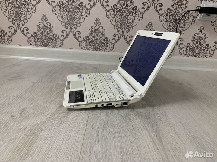 Нетбук acer aspire one nav50