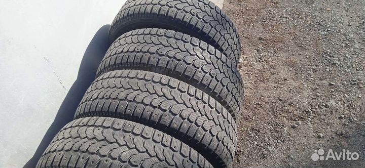 Yokohama A580 215/60 R17