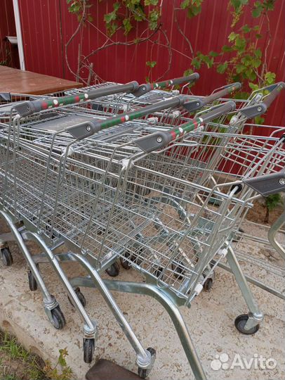 Тележка металлическая