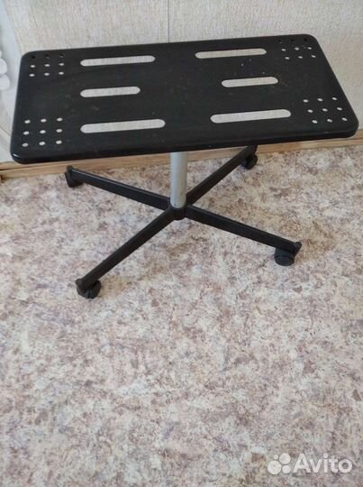 Подставка под телевизор