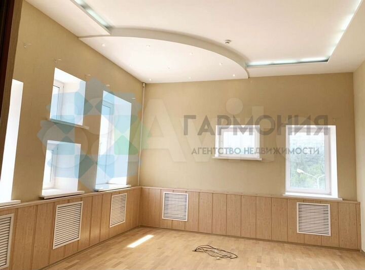 Продам офисное помещение, 310 м²