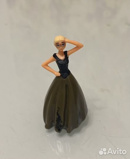 Фигурки из киндер сюрприза «Леди баг и Супер-Кот»