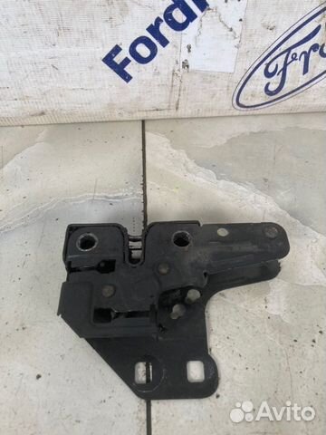 Замок капота Audi A4 B7 2006