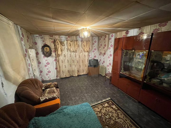 Дом 32,5 м² на участке 5 сот.