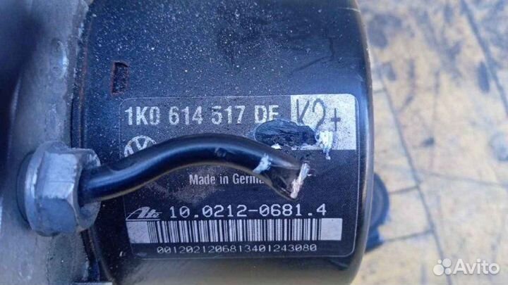 Блок ABS (насос) Skoda Superb 2.2 2008-2015