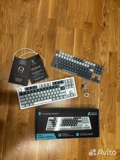 Механическая клавиатура thunderobot