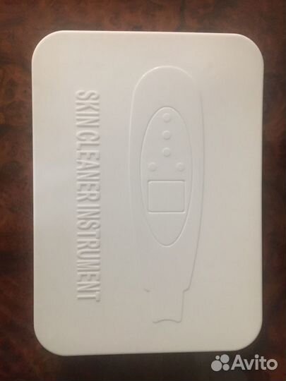 Ультразвуковой аппарат для чистки лица