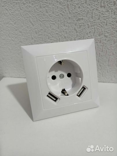 Розетка с USB