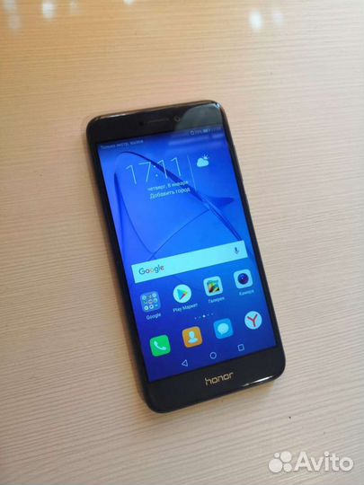 Телефон Honor 8 lite