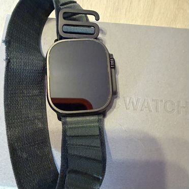 Apple watch ultra 2 49mm titanium