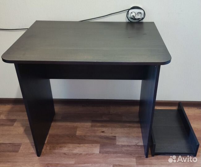 Стол 80х60