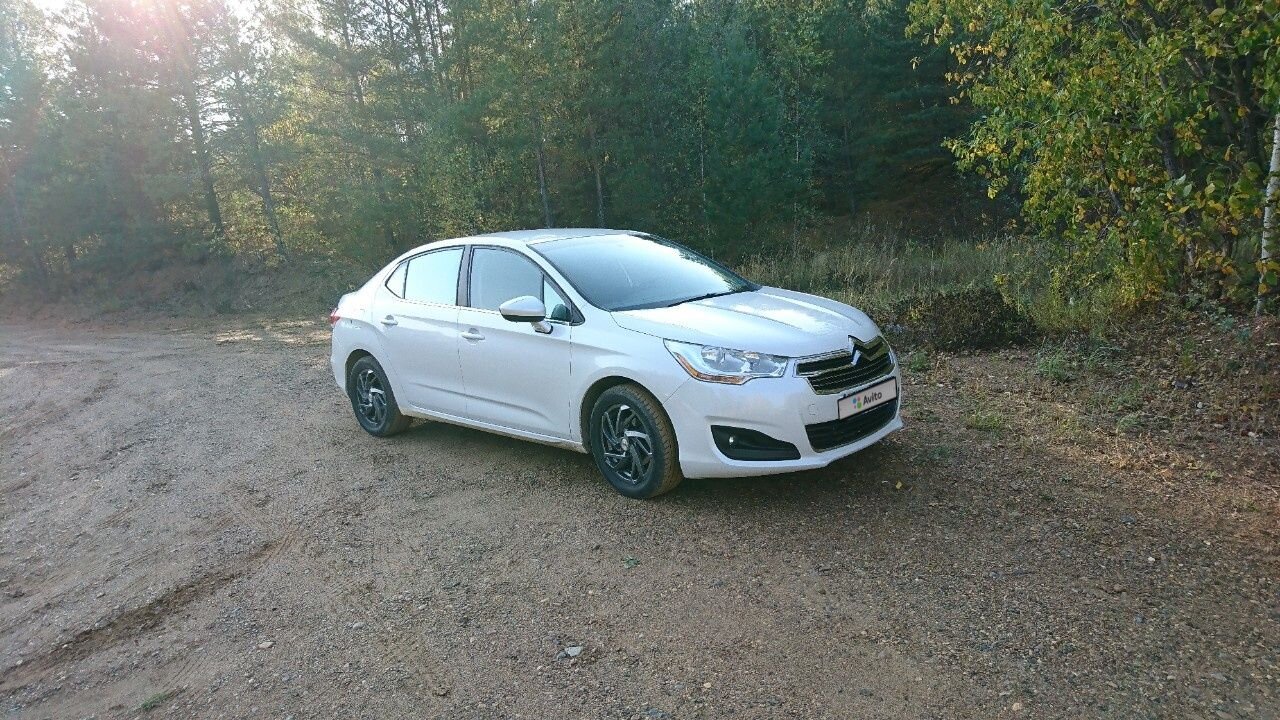 Citroen C4: фото владельца