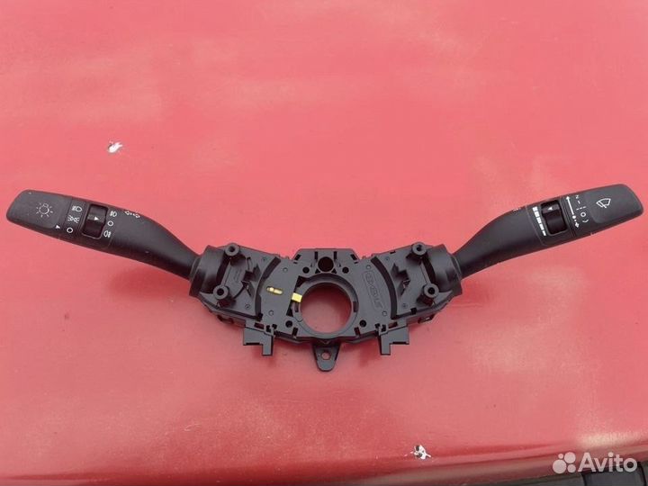 Kia Rio 4 подрулевой переключатель