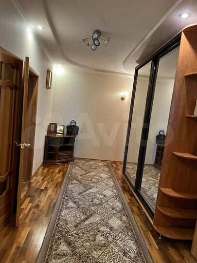 2-к. квартира, 87,1 м², 7/8 эт.