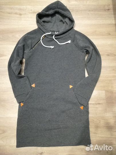 Жен.вещи,44р. Отдам за