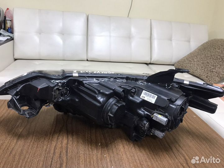 Фара правая Mitsubishi Outlander 3 рестайлинг 15г