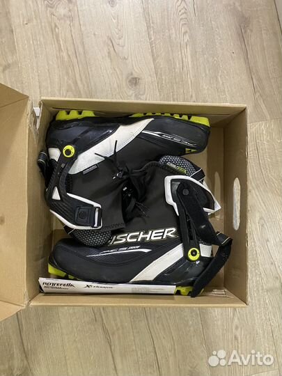 Лыжные ботинки fischer