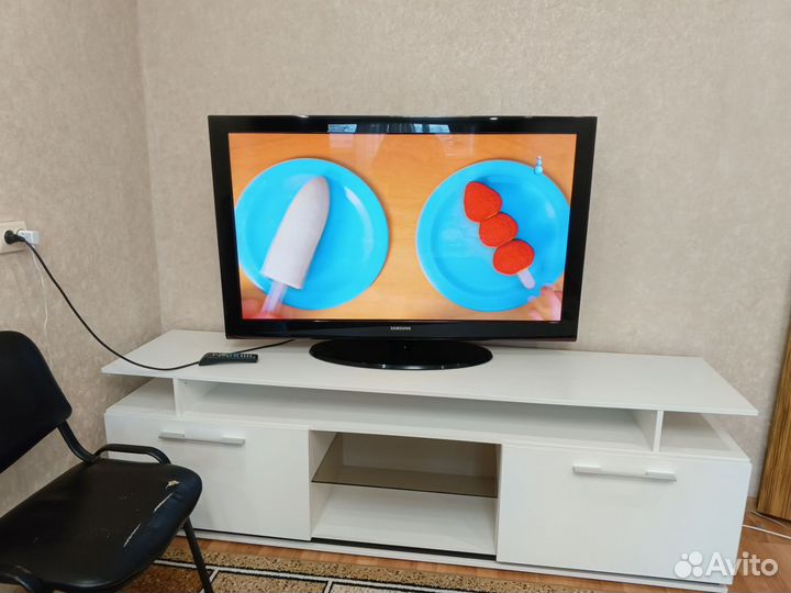 Телевизор