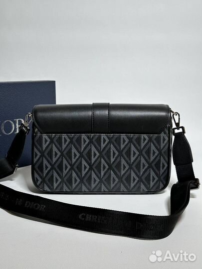 Мессенджер Dior