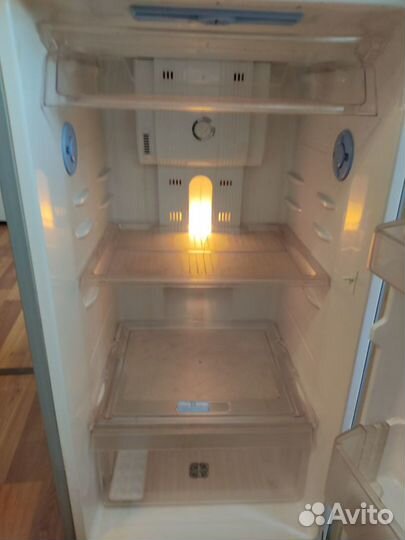 Холодильник Samsung No frost RT-29 bvms