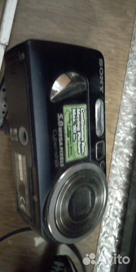 Цифровой фотоаппарат Sony DSC P12