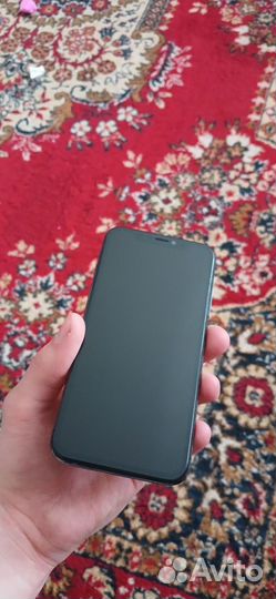 iPhone X, 64 ГБ
