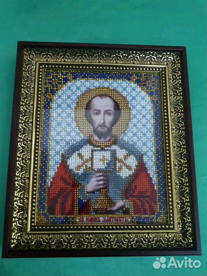 Иконы вышиты бисером