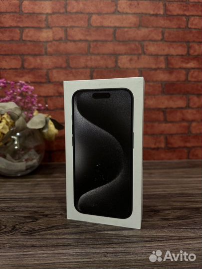 iPhone 15 Pro, 256 ГБ