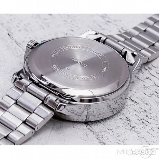 Наручные часы casio LTP-V004D-7B2 новые