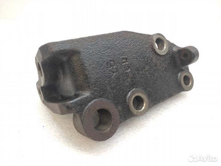 Кронштейн Mazda Cx-7 2009