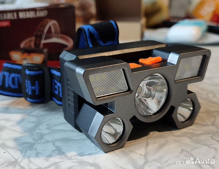 Налобный фонарь