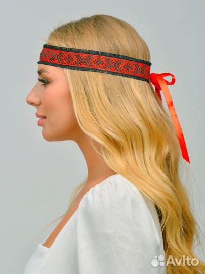 Славянское очелье из льна черно-красное В наличии