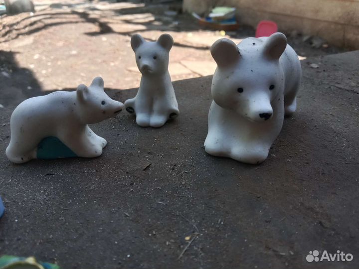 Статуэтки