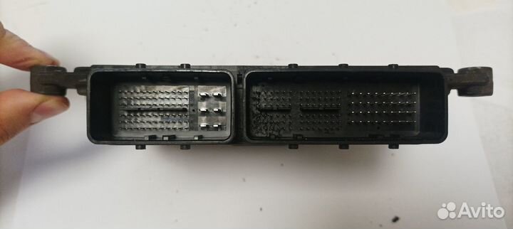 Subaru Forester SK 7 блок управления двигателя