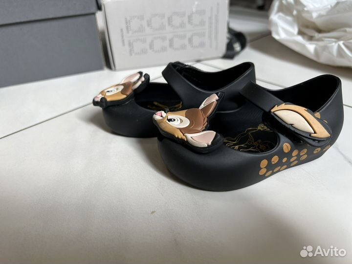 Туфельки для девочки