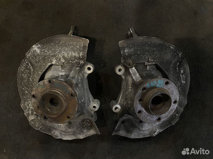 Передний левый,правый поворотный кулак BMW 6 e63