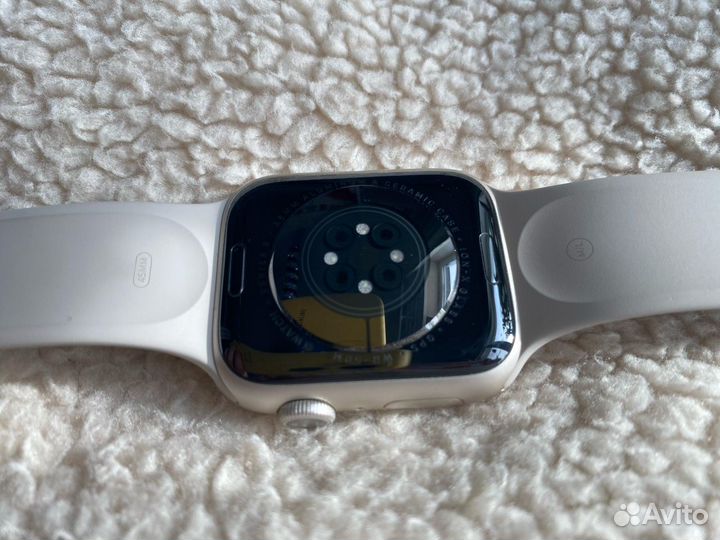 Apple Watch Series 8 45mm Starlight Aluminium