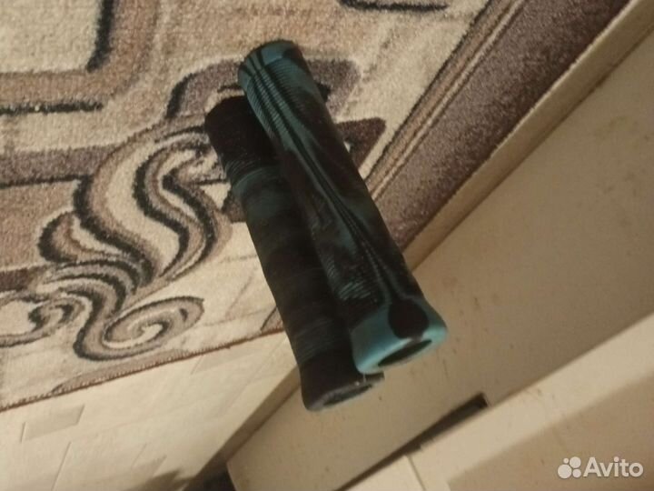 Месяц ношеные для трюкового самоката коцаны