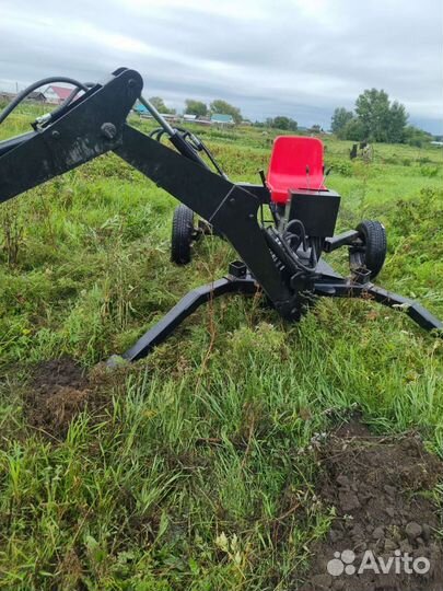 Мини экскаватор