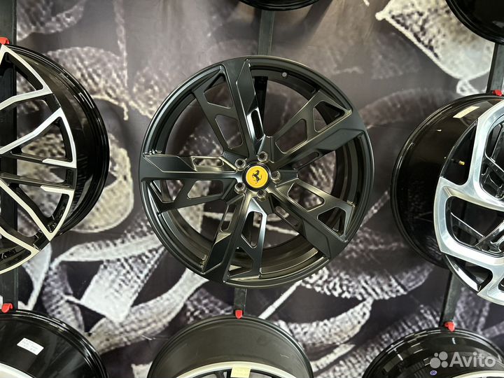 Диски R22 на Lynk&Co 08 / 09
