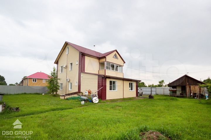 Дом 272 м² на участке 15 сот.