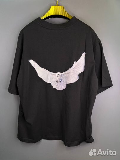Футболка GAP x Yeezy