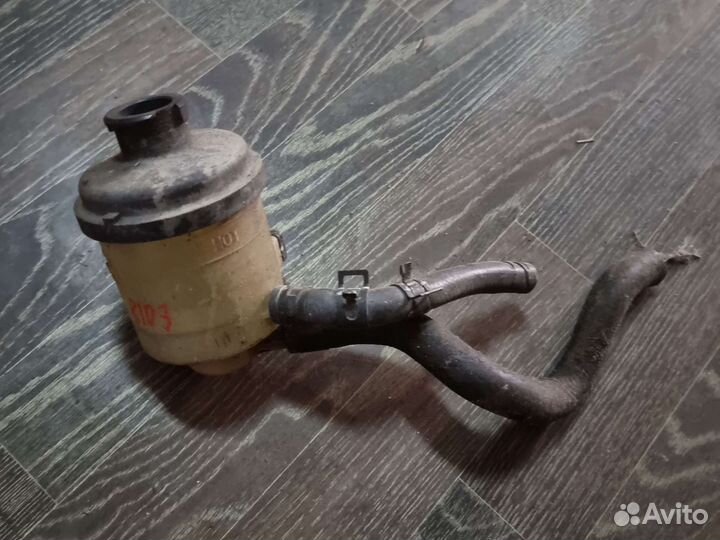 Бачок гур Kia Rio 3 Solaris